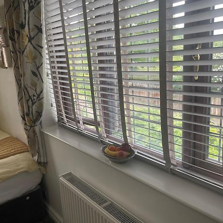 Camaraderie Guest House Йорк Екстериор снимка